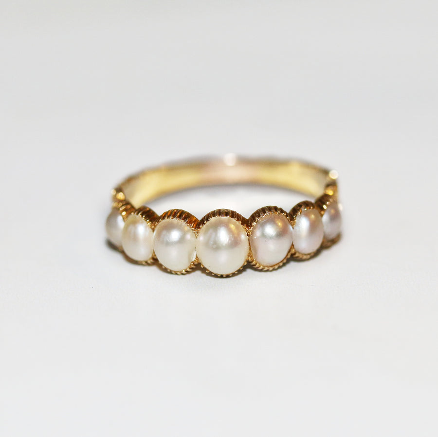 18ct Yellow Gold 7 Pearl Dress Ring