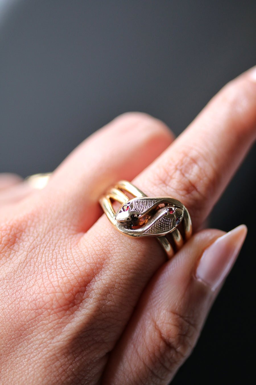 9ct Yellow Gold Garnet Snake Ring