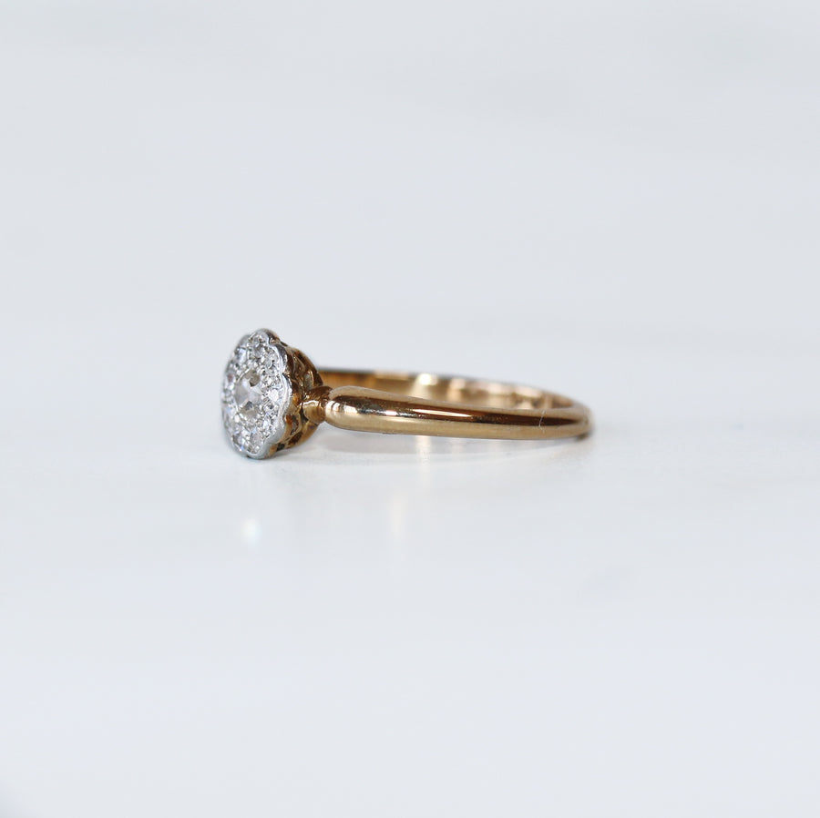 18ct Yellow Gold Antique Diamond Daisy Cluster Ring